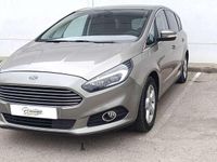 Begagnad Ford S-MAX Titanium 159 HK (116 kW) 2017 Beige Minibuss