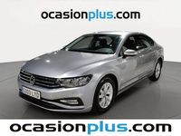 Usado VW Passat Business 122 CV (89 kW) 2022 Gris plata Familiar