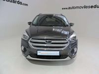 Usado Ford Kuga Business Edition 150 CV (110 kW) 2017 Gris SUV