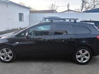 Usado Opel Astra Sportive 125 CV (91 kW) 2012 Negro Familiar