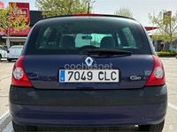 Usado Renault Clio II Expression 60 CV (44 kW) 2003 Azul Berlina