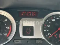 Usado Renault Clio II Authentique 85 CV (62 kW) 2008 Verde Berlina