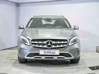 Usado Mercedes GLA180 122 CV (89 kW) 2019 Gris SUV