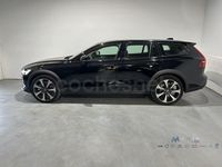 Usado Volvo V60 CC Core 197 CV (144 kW) 2023 Negro Familiar