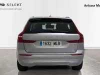 Usado Volvo XC60 Core 197 CV (144 kW) 2023 Plateado SUV
