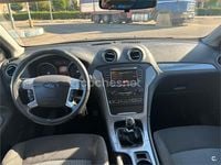 Usado Ford Mondeo Titanium 140 CV (102 kW) 2012 Gris / plata Berlina