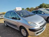 Usado Citroën Xsara Picasso 110 CV (80 kW) 2006 Gris / plata Monovolumen