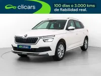 Usado Skoda Kamiq Ambition 110 CV (80 kW) 2022 Blanco SUV