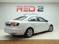 Usado VW Jetta Highline 105 CV (77 kW) 2016 Blanco Berlina