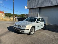 Usado VW Golf IV Conceptline 90 CV (66 kW) 2000 Gris / plata Berlina