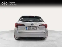 Usado Toyota Corolla Active 140 CV (102 kW) 2025 Plateado Familiar