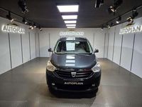 Usado Dacia Lodgy Lauréate 110 CV (80 kW) 2014 Gris Monovolumen