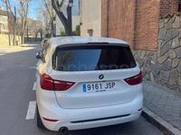 Usado BMW 218 150 CV (110 kW) 2015 Blanco Familiar