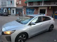 Usado Hyundai Ioniq 141 CV (103 kW) 2018 Gris / plata Utilitario