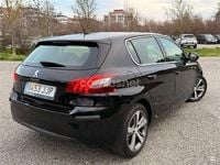 Usado Peugeot 308 Allure 125 CV (91 kW) 2015 Negro Berlina