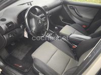 Usado Seat Toledo Sport 110 CV (80 kW) 2003 Beige Berlina