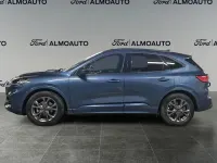 Usado Ford Kuga ST-Line 190 CV (139 kW) 2023 Ázul chrome (metalizado) SUV