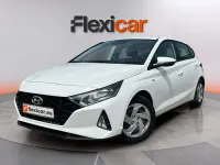 Usado Hyundai i20 100 CV (73 kW) 2021 Blanco Utilitario