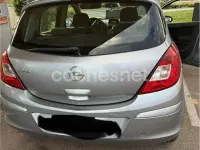 Usado Opel Corsa Expression 75 CV (55 kW) 2014 Gris / plata Utilitario