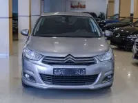 Usado Citroën C4 Shine 150 CV (110 kW) 2016 Gris / plata Berlina