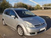 Usado Toyota Corolla Verso Sol 116 CV (85 kW) 2005 Gris / plata Monovolumen
