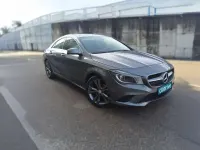 Usado Mercedes CLA200 136 CV (100 kW) 2015 Gris Coupe
