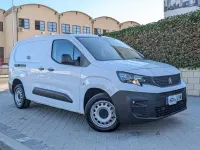 Usado Peugeot Partner Premium 100 CV (73 kW) 2021 Blanco Monovolumen