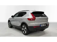Usado Volvo XC40 Ultra 163 HP (119 kW) 2024 Cinzento SUV