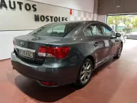 Usado Toyota Avensis Advance 150 CV (110 kW) 2013 Gris Berlina