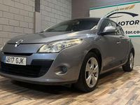 Usado Renault Mégane III Dynamique 106 CV (77 kW) 2009 Gris Utilitario
