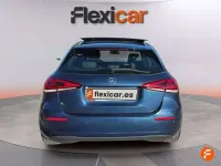 Usado Mercedes A180 136 HP (100 kW) 2019 Azul Sedan