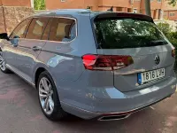 Usado VW Passat GTE 218 CV (160 kW) 2022 Gris / plata Familiar