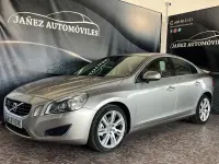 Usado Volvo S60 Kinetic 163 CV (119 kW) 2010 Beige Berlina