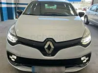 Usado Renault Clio IV Trophy 220 CV (161 kW) 2017 Blanco Berlina