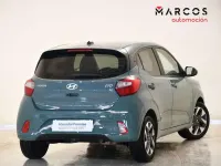 Usado Hyundai i10 64 CV (47 kW) 2025 Verde Utilitario