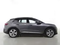 Usado Audi Q4 e-tron S-Line 150 kW (204 CV) 2023 Gris SUV