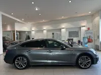 Usado Audi A5 Sportback S-Line 204 CV (150 kW) 2022 Gris / plata Utilitario