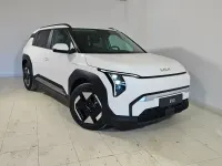 Usado Kia EV3 Earth 150 kW (204 CV) 2024 Gris SUV