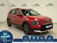 Usado Kia Niro 141 CV (103 kW) 2024 Rojo SUV