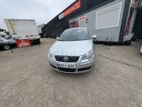 Usado VW Polo Match 70 CV (51 kW) 2006 Gris / plata Utilitario