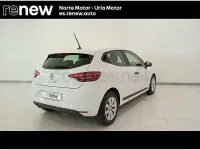 Usado Renault Clio V SE 67 CV (49 kW) 2023 Blanco Berlina