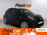 Usado Toyota Aygo 72 CV (52 kW) 2024 Negro