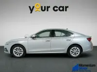 Usado Skoda Octavia Selection 150 CV (110 kW) 2023 Gris / plata Berlina