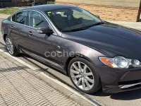 Usado Jaguar XF Premium Luxury 207 CV (152 kW) 2009 Violeta / lila Berlina