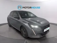 Usado Peugeot 208 Active 100 CV (73 kW) 2022 Gris Utilitario