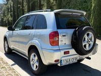 Usado Toyota RAV4 Sol 150 CV (110 kW) 2003 Gris / plata SUV