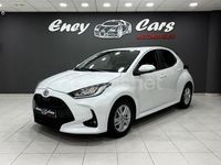 Usado Toyota Yaris 125 CV (91 kW) 2024 Blanco Berlina