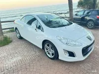 Usado Peugeot 308 CC Active 112 CV (82 kW) 2013 Beige Descapotable