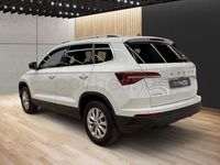 Usado Skoda Karoq Ambition 150 CV (110 kW) 2022 Blanco SUV