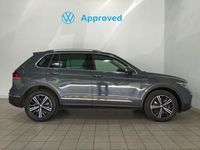 Usado VW Tiguan Life 245 CV (180 kW) 2023 Gris SUV